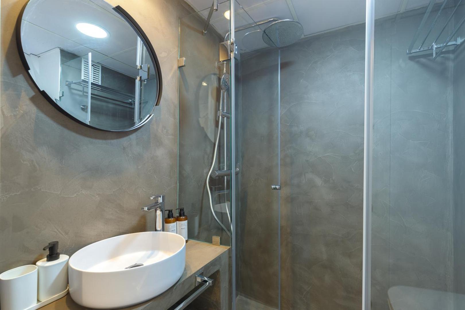 Beach Malagueta By Caleta Homes Malaga Bagian luar foto