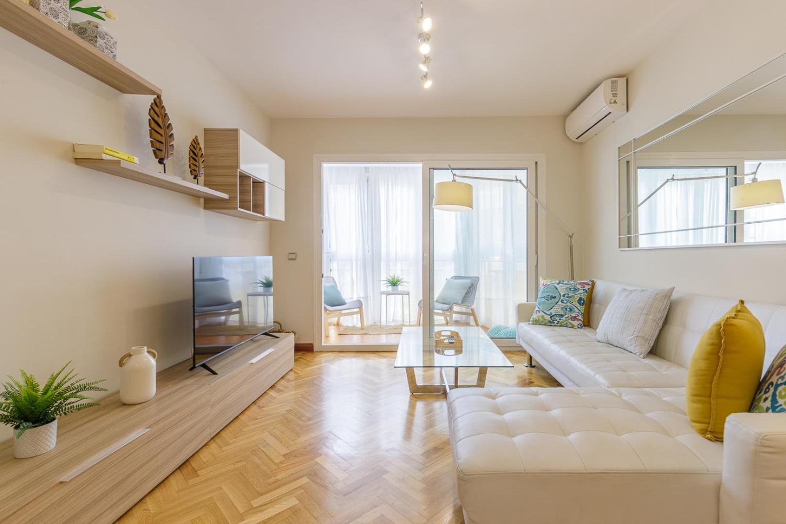 Beach Malagueta By Caleta Homes Malaga Bagian luar foto